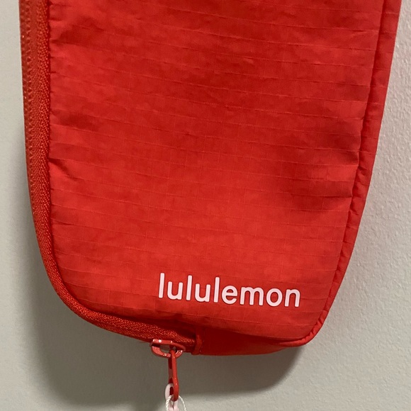 Lululemon Crossbody Bag - Picture 6 of 6